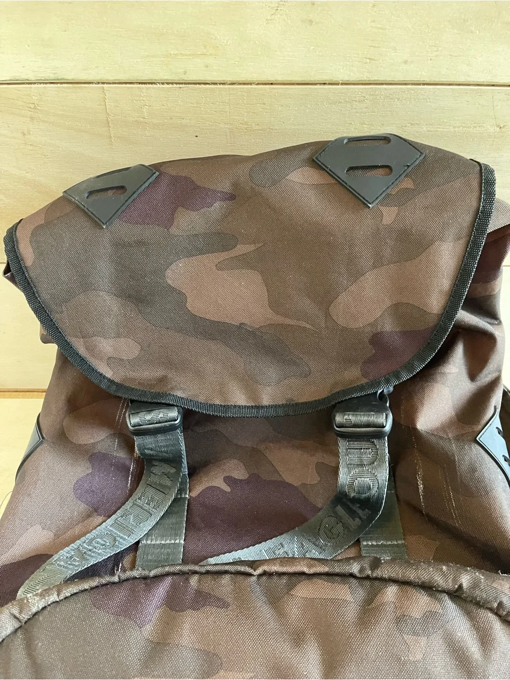 American Eagle Top Loading Camo Backpack